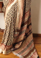 Beautiful Floral Linen Digital Print Beige Saree