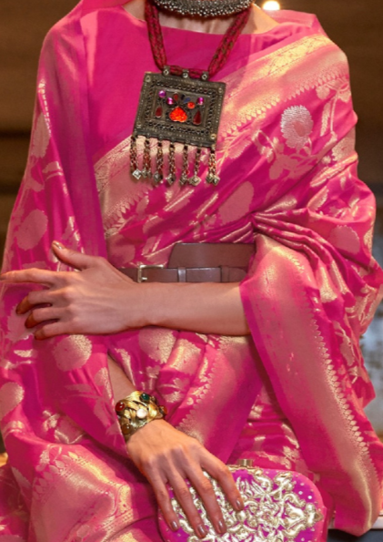 Dark Pink handloom weaving sarees