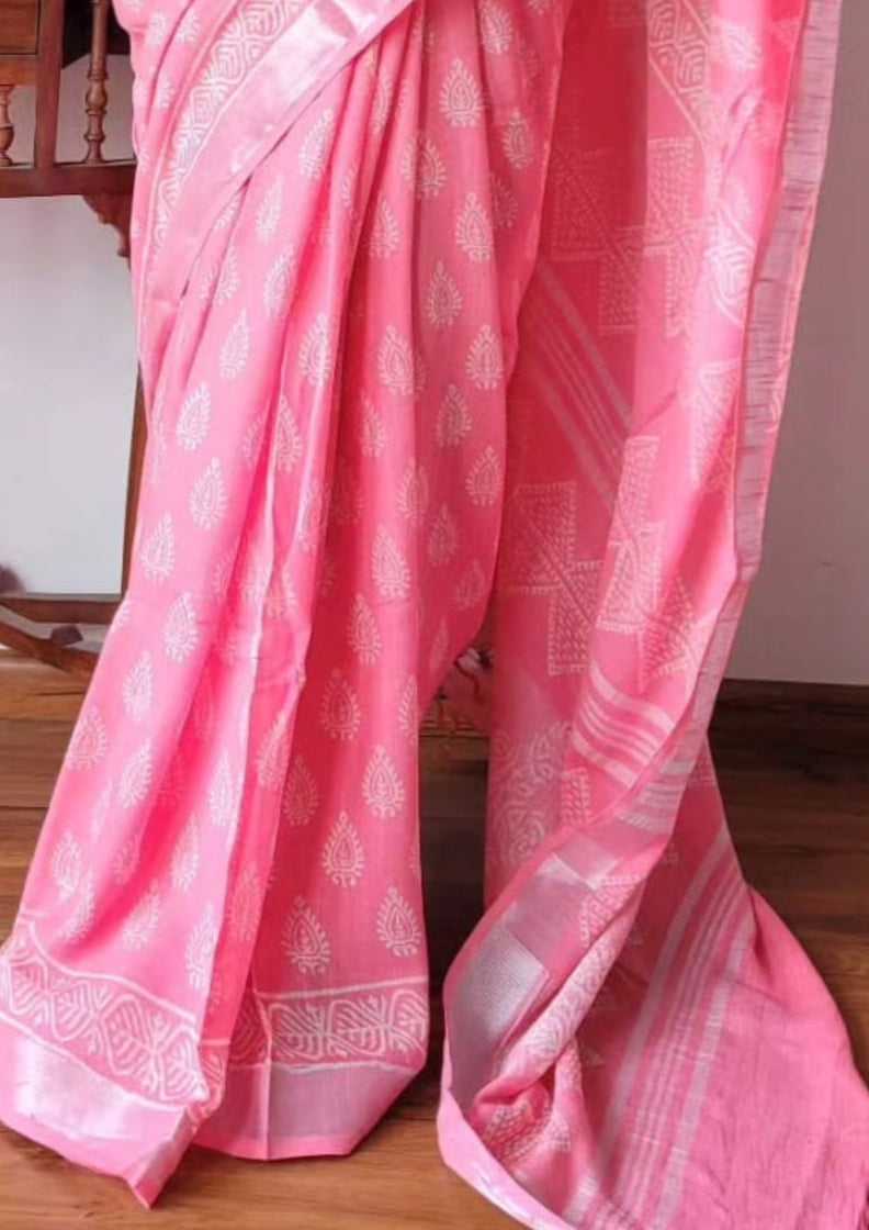 Beautiful Floral Linen Digital Print Soft Pink Saree