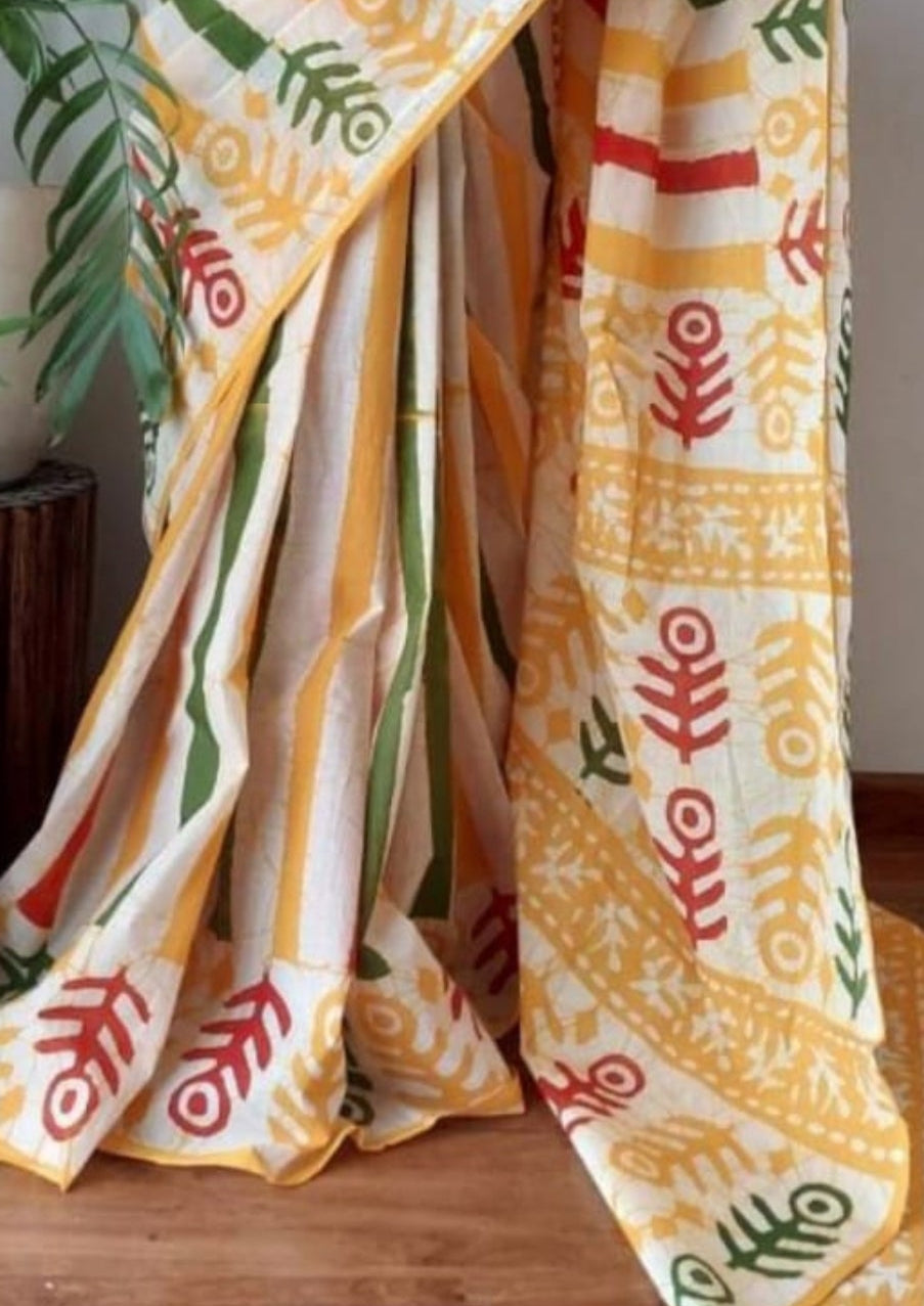 Beautiful Floral Linen Digital Print Yellow Saree