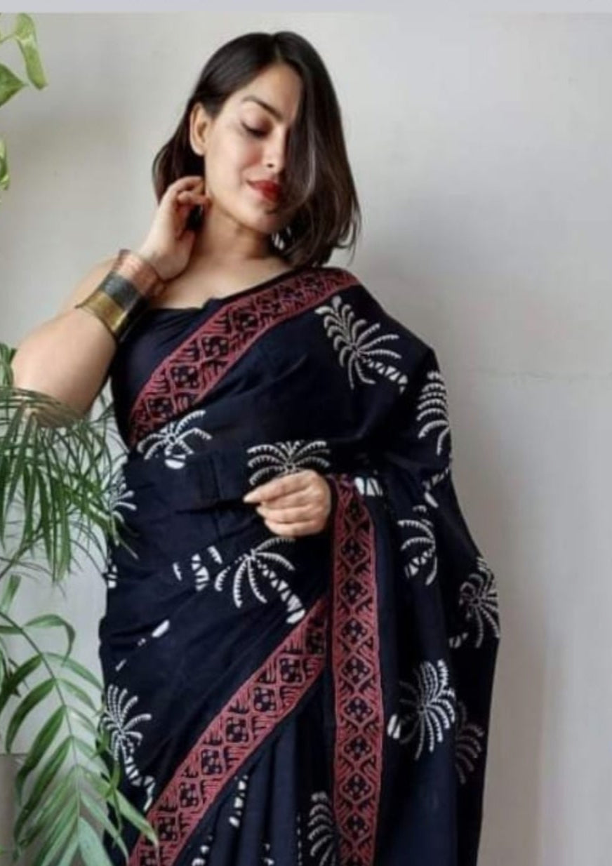 Beautiful Floral Linen Digital Print Black Saree