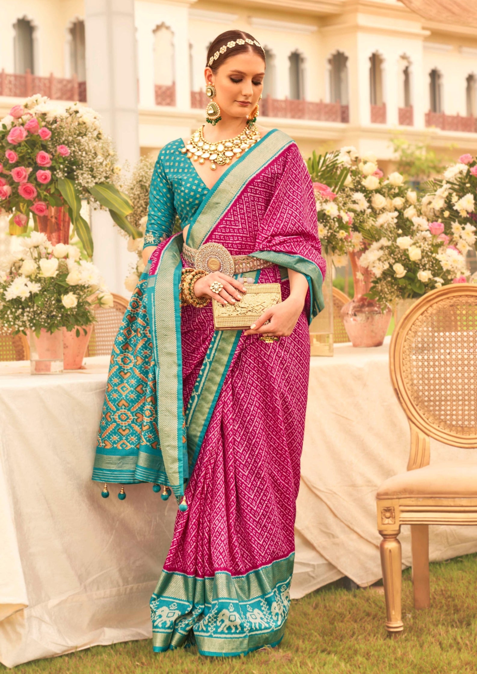 Patola Silk Saree of Pink and Contrast Border with Gold Printed Kandora