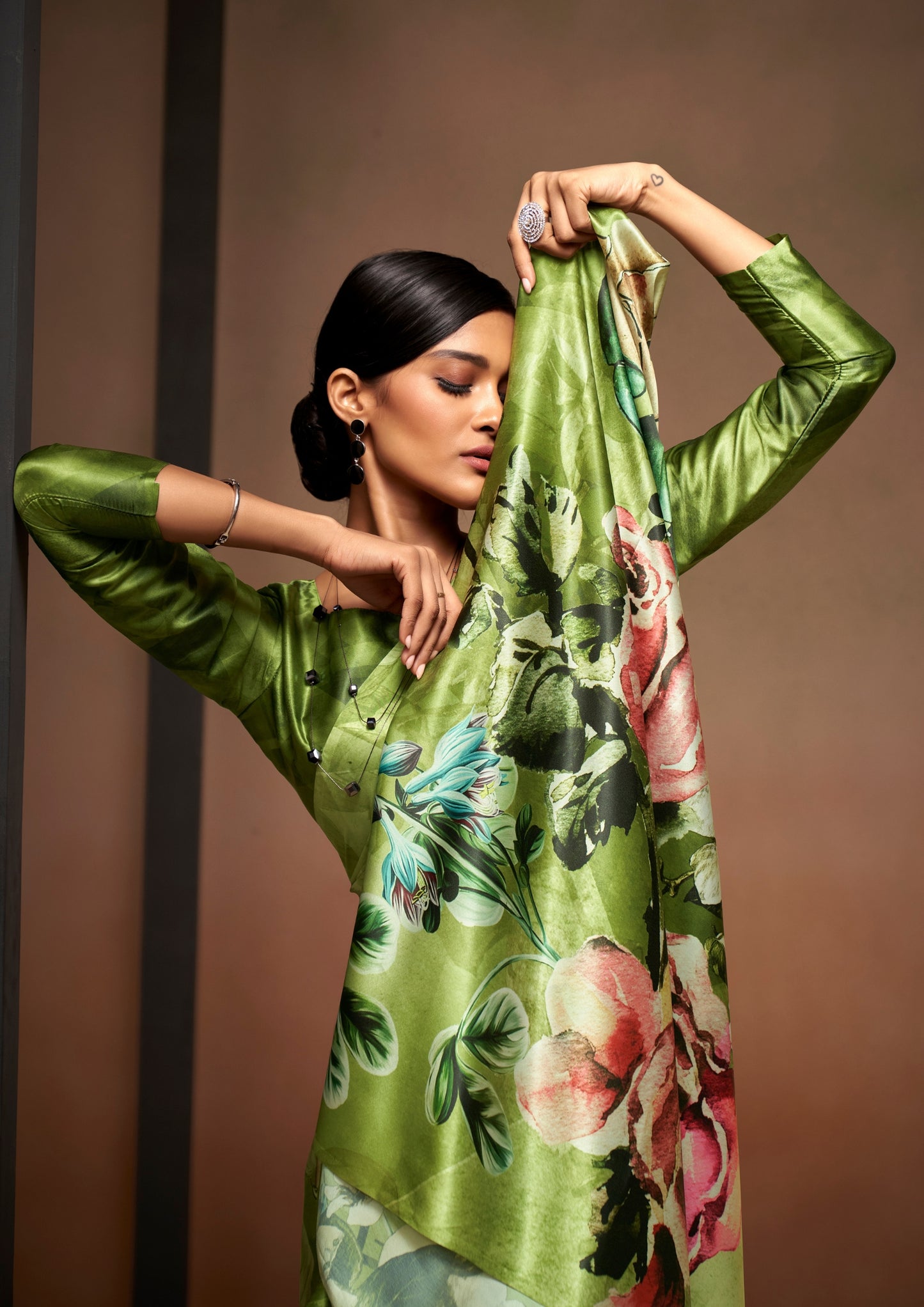 Sattin Crepe Digital Flower Prints Green Saree