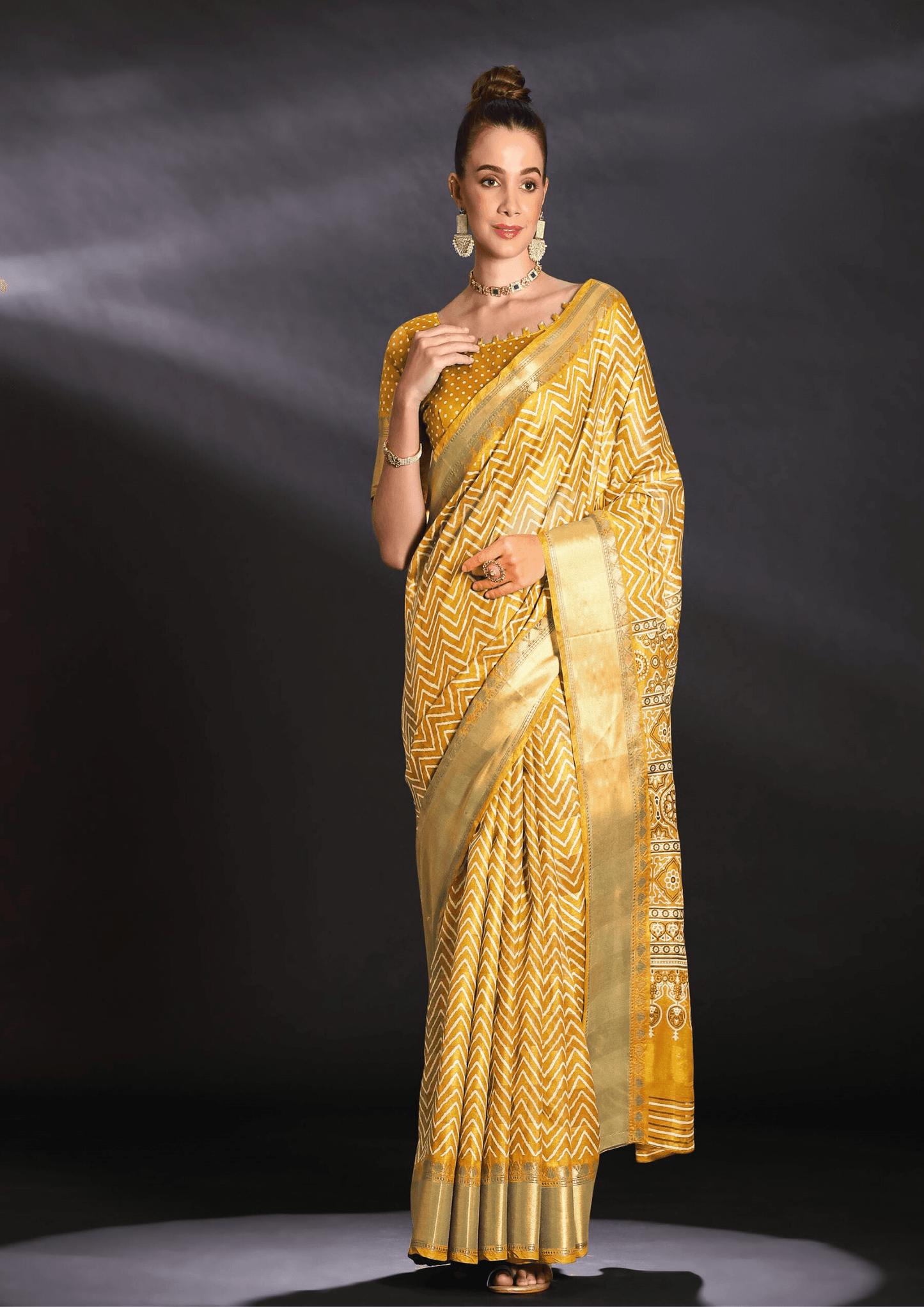 Saree Yellow Saree with Geometric Design - SaviDurga