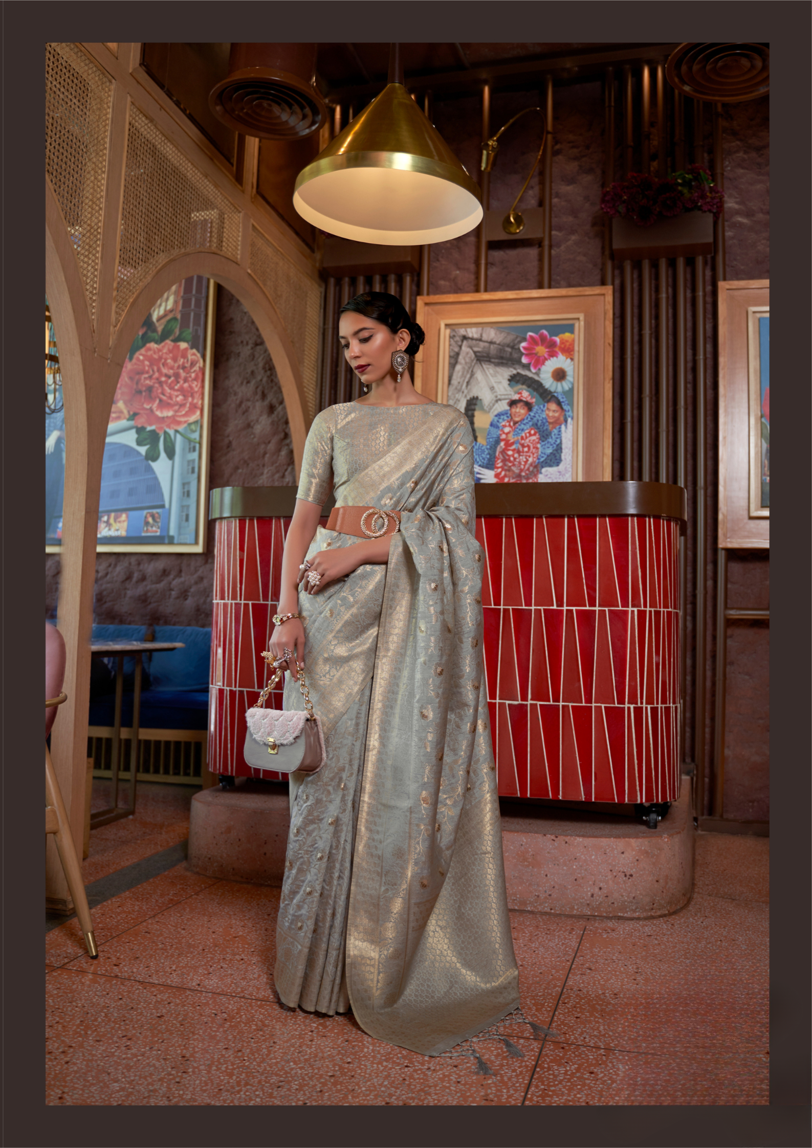 Kanjivaram Grey Handloom Weaving Silk Saree
