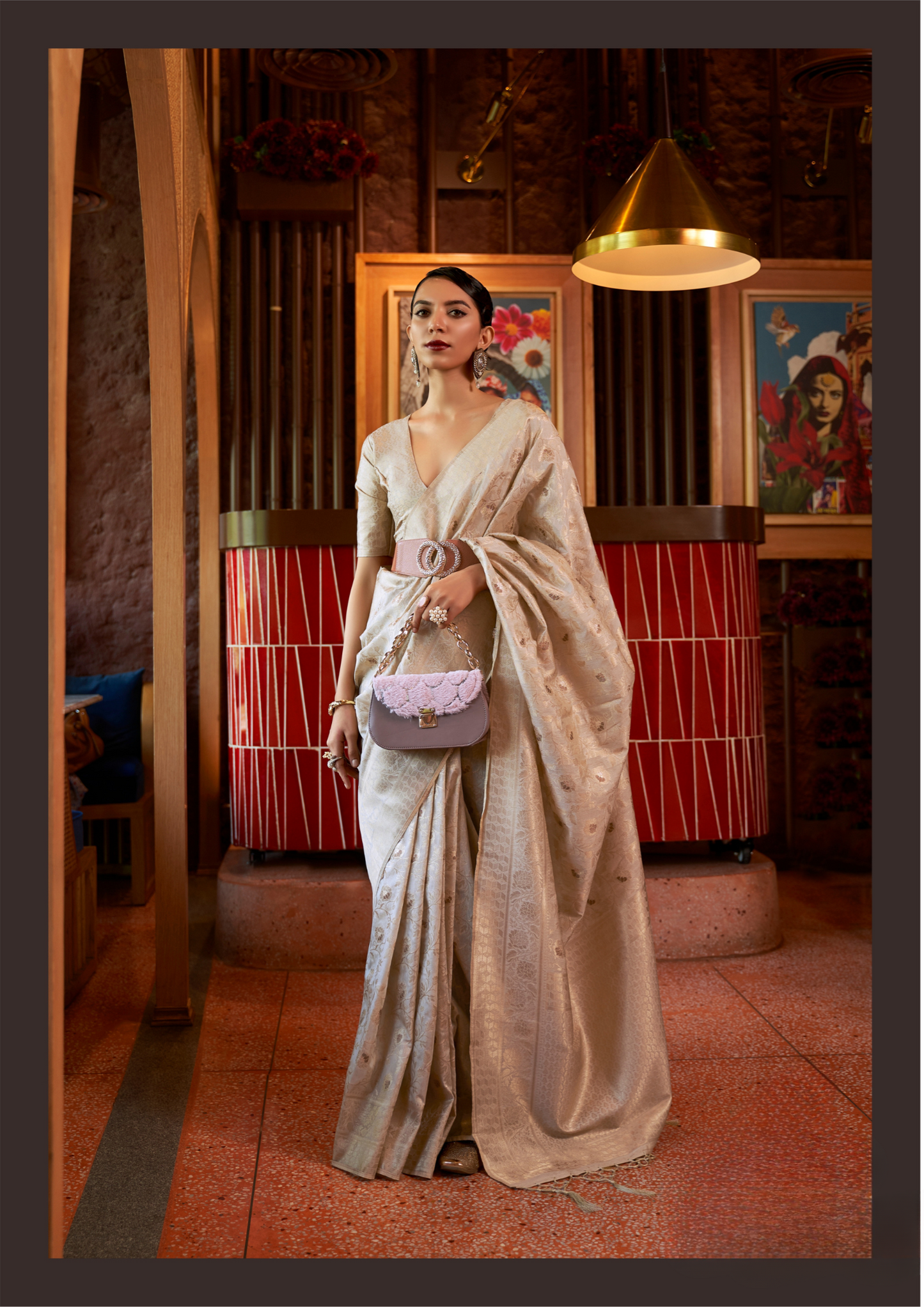 Kanjivaram White Handloom Weaving Silk Saree